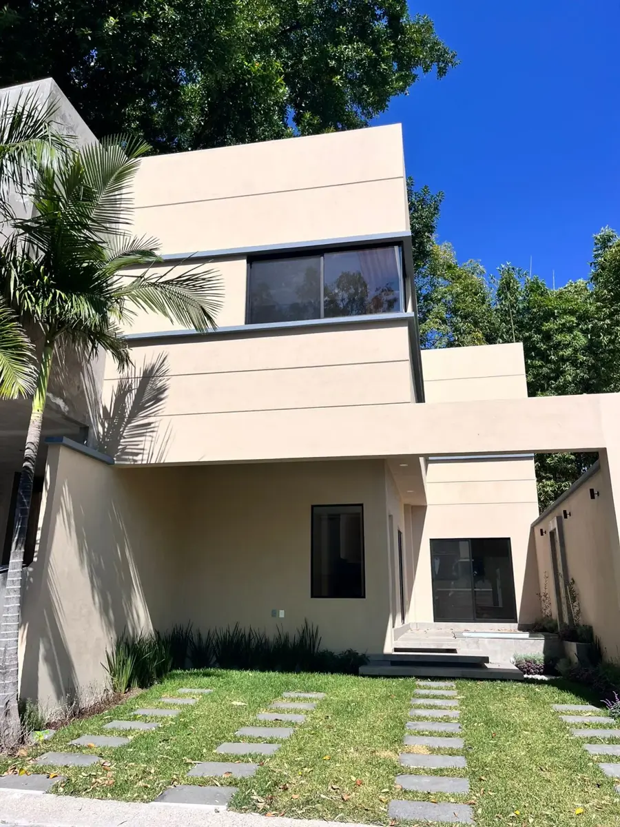 Casa en venta en Acapatzingo, Cuernavaca — foto 1 de 9