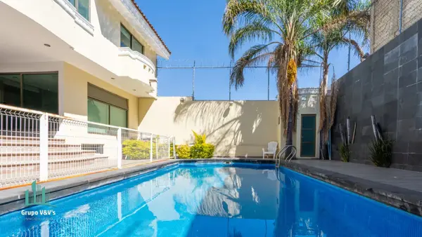 Casa en venta en Cerro Del Tesoro, San Pedro Tlaquepaque — foto 2 de 24