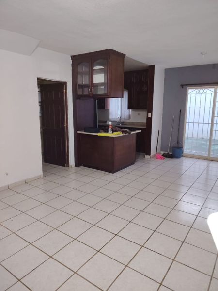 Casa en renta en Portal del Sur, Saltillo — foto 3 de 11