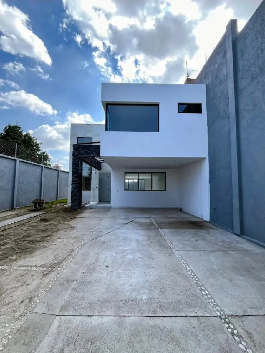 Casa en venta en San Miguel Totocuitlapilco, Metepec — foto 1 de 30