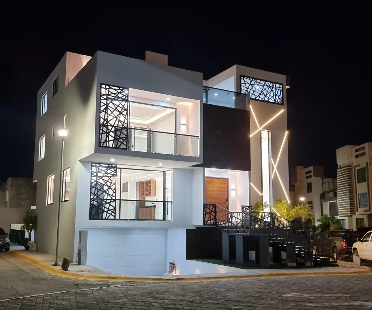 Casa en venta en Paseos de la Herradura, Pachuca de Soto — foto 1 de 36