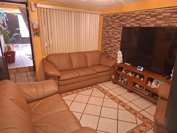 Casa en venta en Izcalli Santa Clara, Ecatepec de Morelos — foto 3 de 16