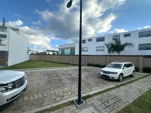 Terreno en venta en Lomas de Angelópolis, Ocoyucan — foto 3 de 8