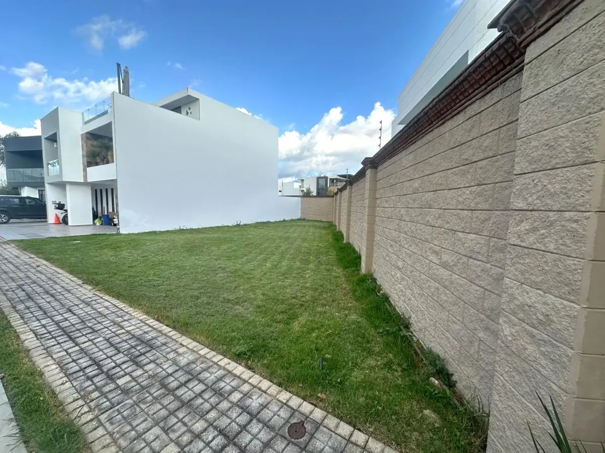 Terreno en venta en Lomas de Angelópolis, Ocoyucan — foto 1 de 8