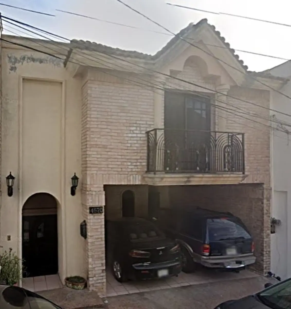 Casa en venta en Cortijo del Rio, Monterrey — foto 1 de 8