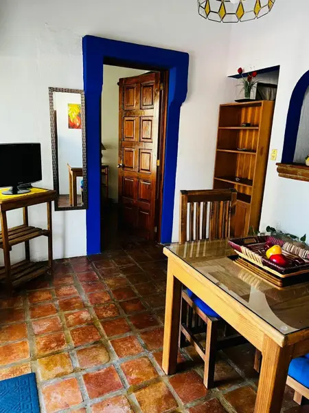Mini-casita amueblada ejecutivos masculinos