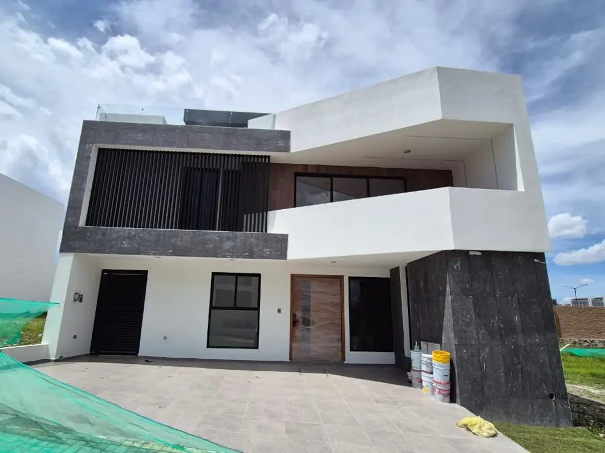 Casa en venta en Lomas de Angelópolis II, San Andrés Cholula — foto 1 de 38