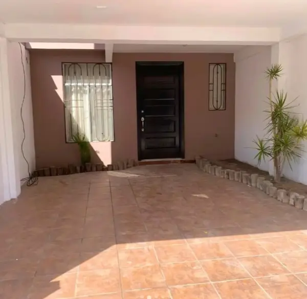 Se Vende Casa de Recuperación Bancaria en Naranjos, Ribera Del Bosque, 22204 Tijuana, B.C. Se Vende Casa de Recuperación Bancaria en Naranjos, Ribera Del Bosque, 22204 Tijuana, B.C.