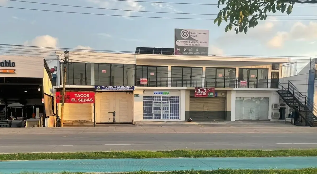 Local en renta en General Rafael Buelna, Mazatlán — foto 1 de 7