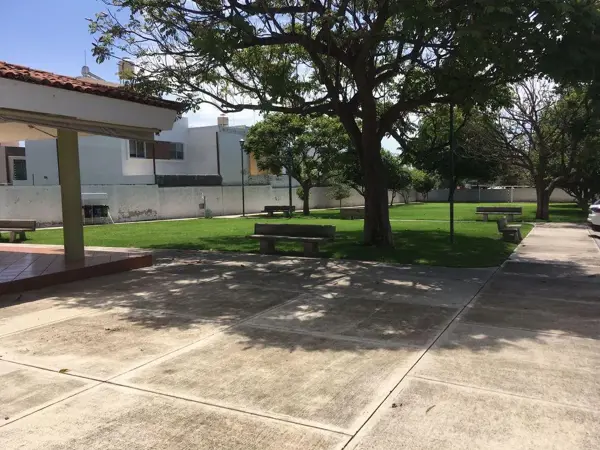 Casa en venta en Real del Camichin, Zapopan — foto 2 de 10