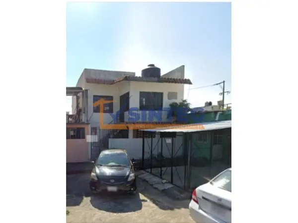 Casa en venta en Infonavit Camioneros, Coatzintla — foto 2 de 31