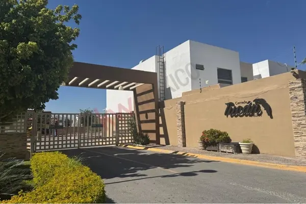 Casa en venta en Los Viñedos, Torreón — foto 2 de 21