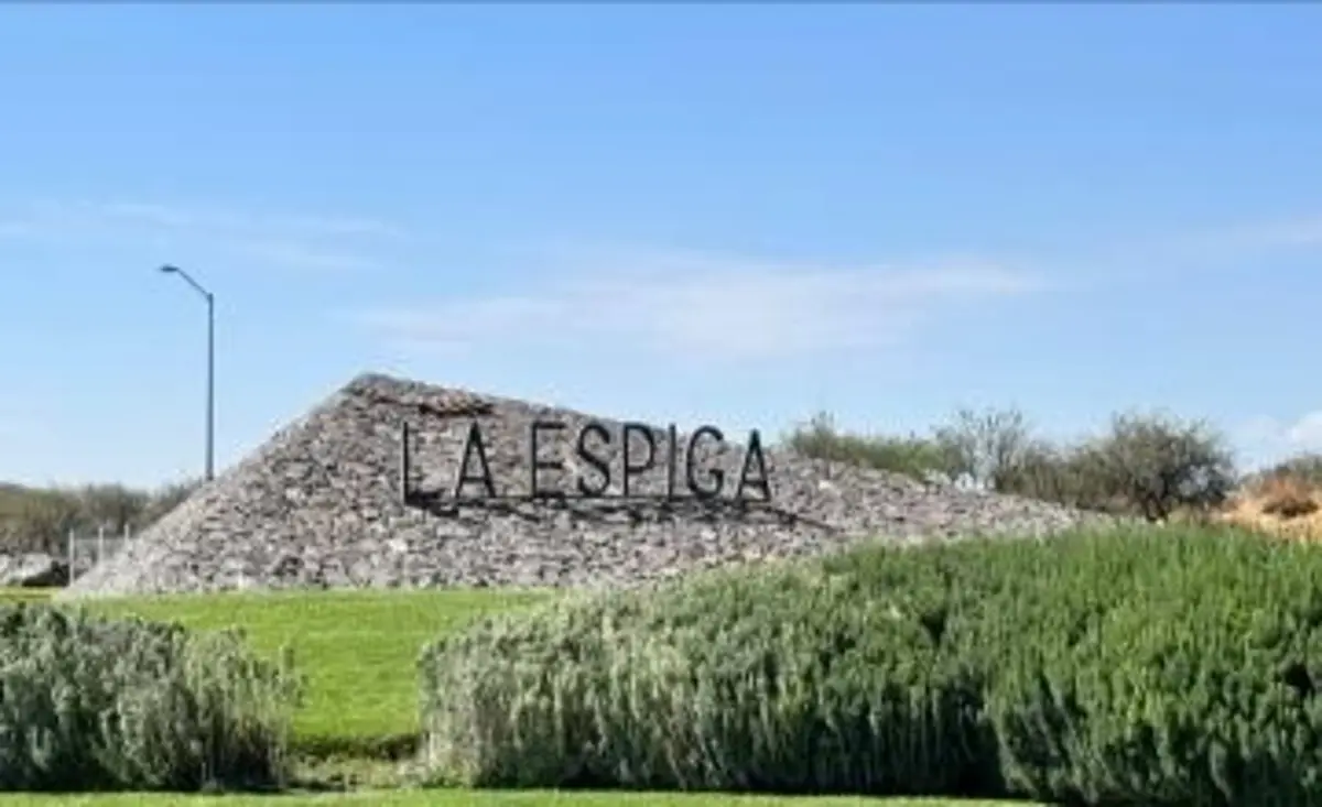 Terreno en venta en La Espiga, Querétaro — foto 1 de 7