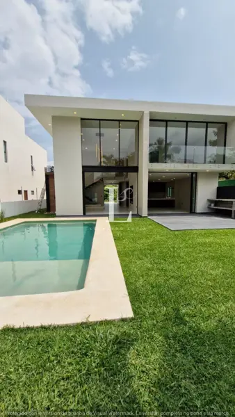 Casa en venta en Lomas de Cocoyoc, Atlatlahucan, Morelos