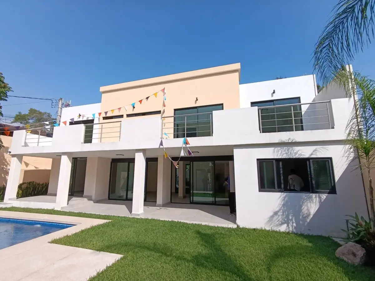 Casa en venta en Chapultepec, Cuernavaca — foto 1 de 12