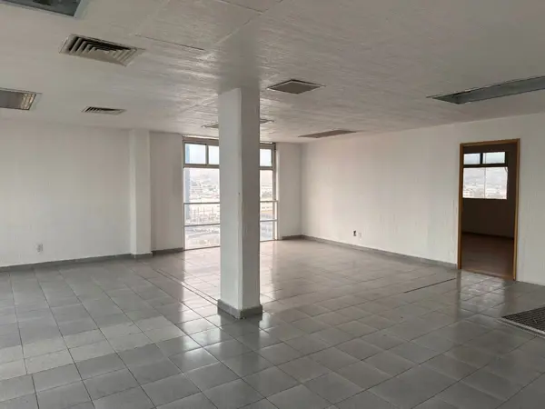 Oficina en renta en El Conde, Naucalpan de Juárez — foto 2 de 17