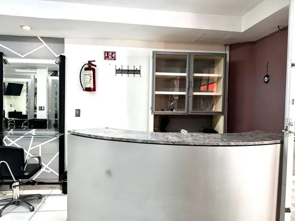 Local en renta en Lomas de Tecamachalco, Naucalpan de Juárez — foto 3 de 17