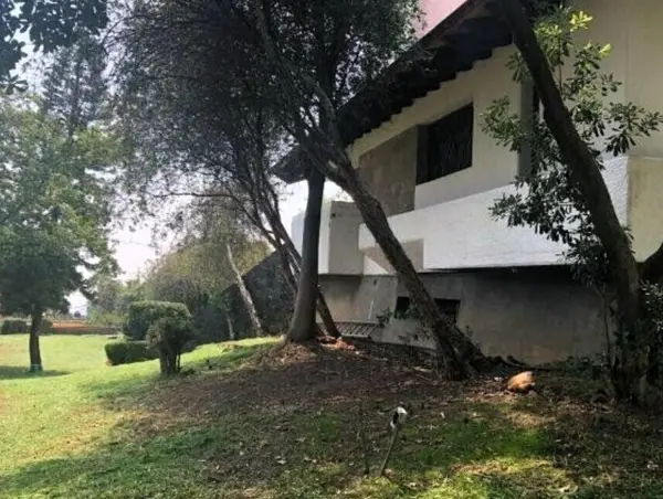 Casa en venta en San Nicolás Totolapan, La Magdalena Contreras — foto 3 de 10