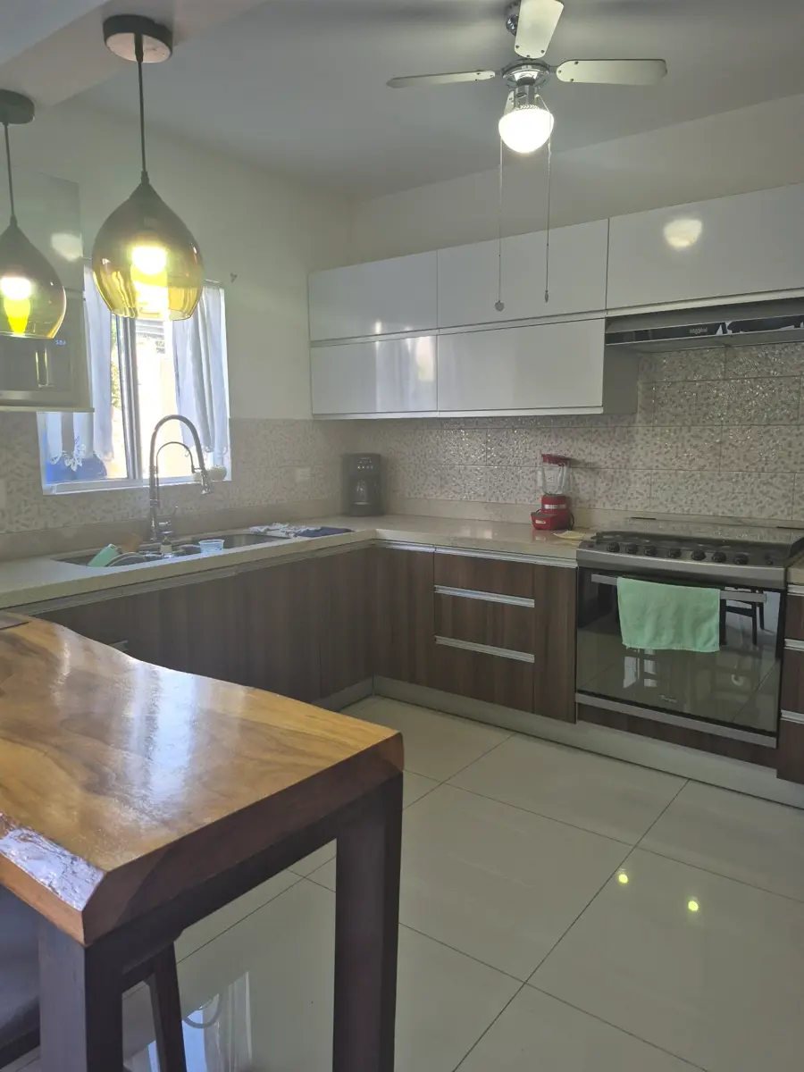 Casa en venta en Puerta de Hierro, Monterrey — foto 1 de 24