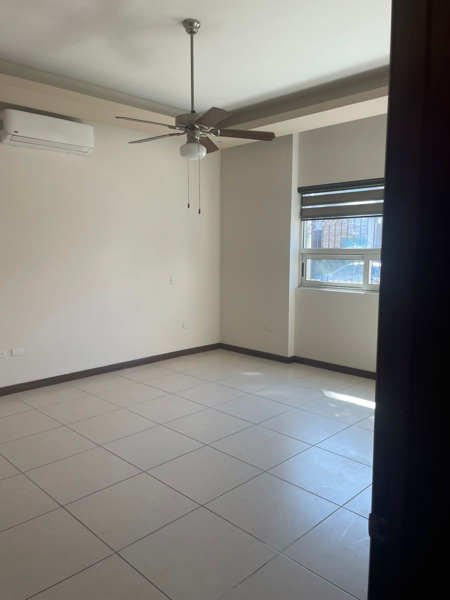 Casa en venta en San José Residencial, Saltillo — foto 3 de 15