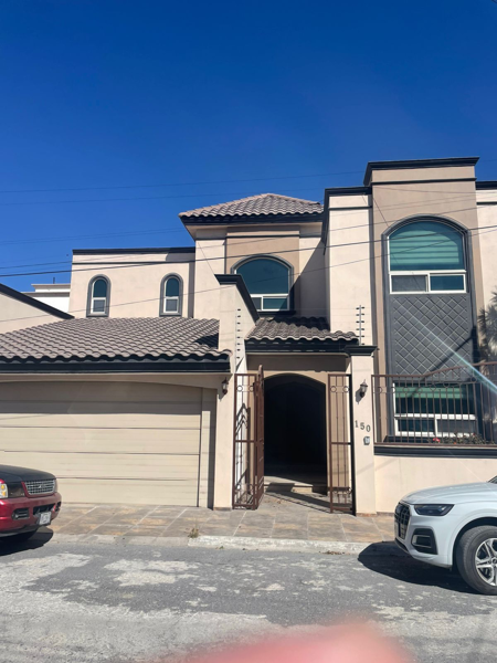 Casa en Venta y Renta en San José Residencial, Saltillo - Ideal para Familias