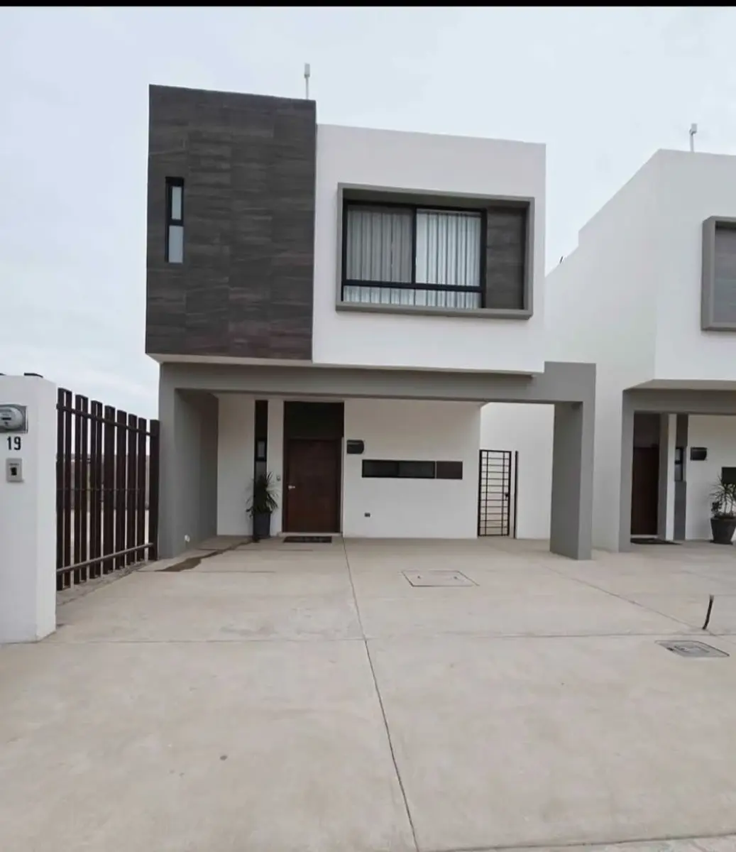 Casa en venta en Plan de San Luis, Torreón — foto 1 de 8