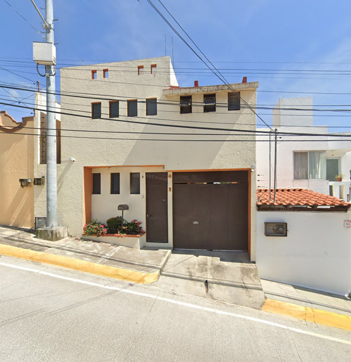 Casa en venta en Lomas de Tzompantle, Cuernavaca — foto 1 de 11