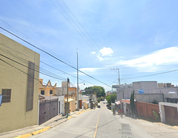 Casa en venta en Lomas de Tzompantle, Cuernavaca — foto 2 de 11