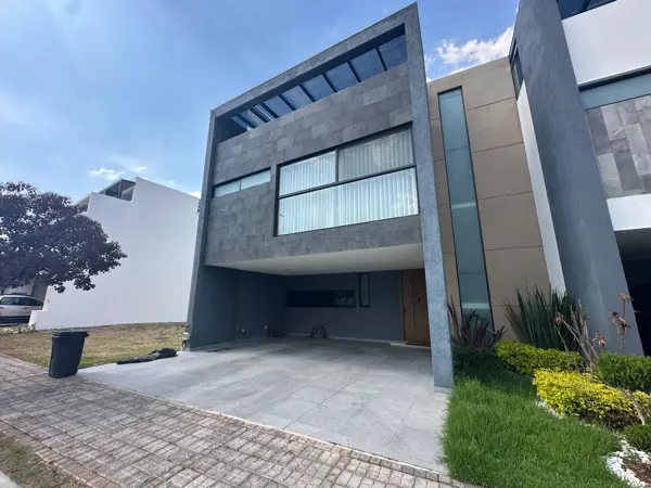 Casa en venta en Santa Clara Ocoyucan, Ocoyucan — foto 2 de 31
