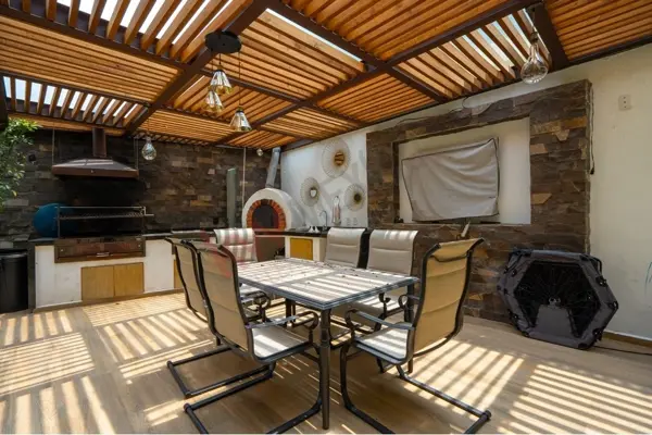 Casa en venta en San Nicolás Totolapan, La Magdalena Contreras — foto 2 de 32