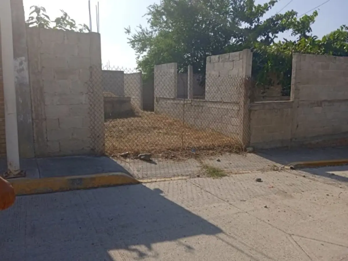 Terreno en venta en Prensa Nacional, Poza Rica de Hidalgo — foto 1 de 10