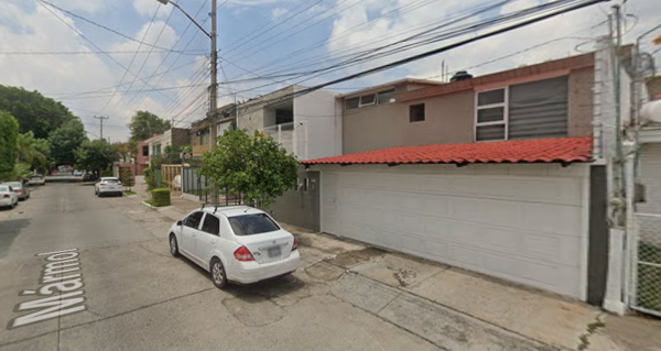 Casa en venta en Residencial Victoria, Zapopan — foto 2 de 10