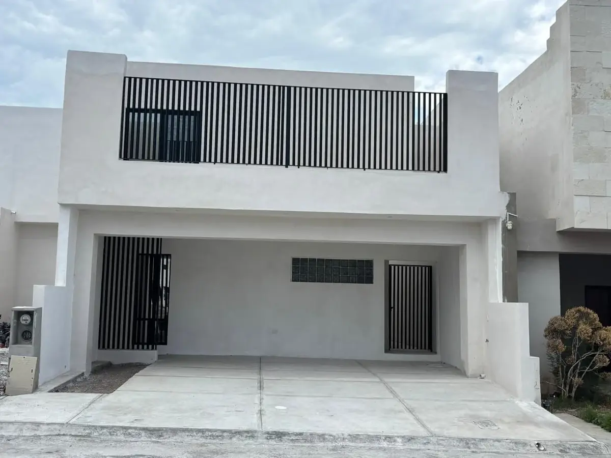 Casa en venta en Nuevo Mirasierra, Saltillo — foto 1 de 17