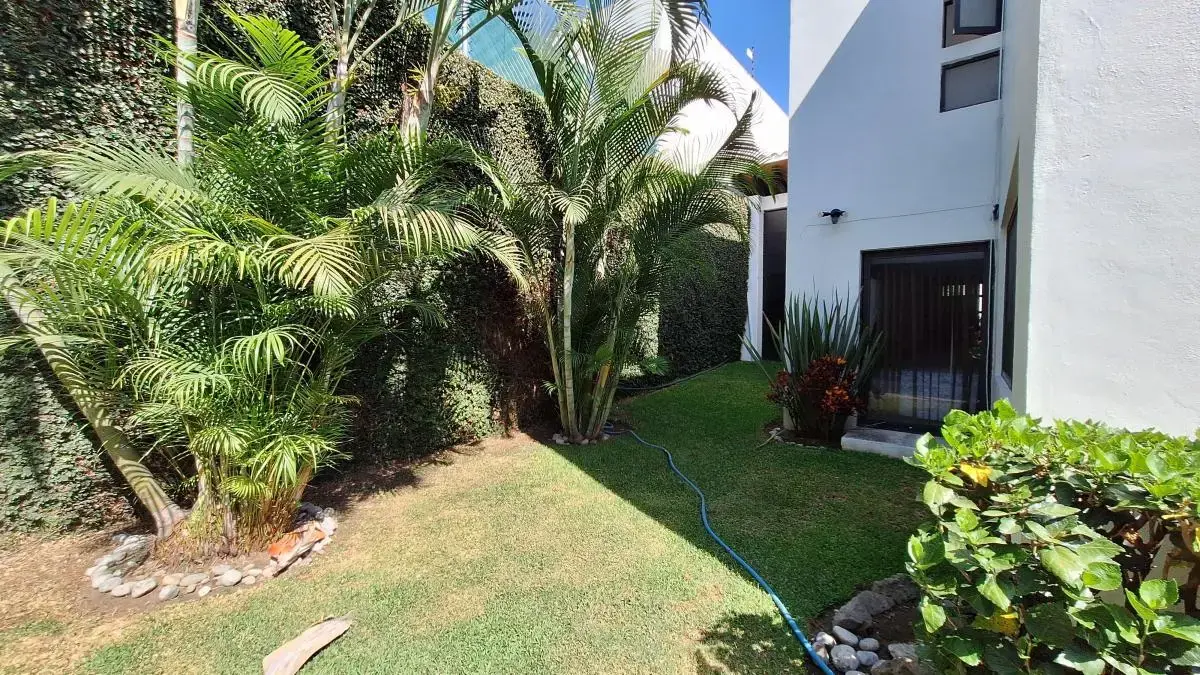 Casa en venta en Amatitlan, Cuernavaca — foto 1 de 13