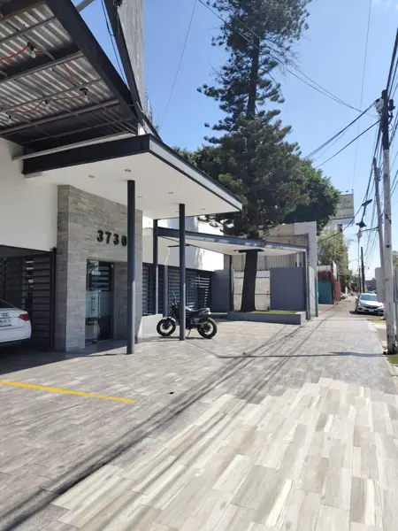 Local en venta en Jardines de San Ignacio, Zapopan — foto 2 de 7