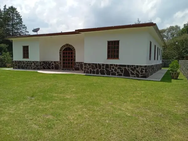 Casa en venta en Huasca de Ocampo Centro, Huasca de Ocampo — foto 2 de 16