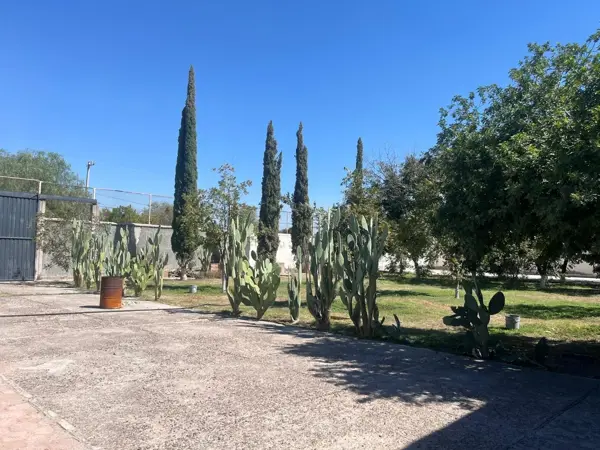 QUINTA EN VENTA 1 PISO CON EDIFICIO DE DEPARTAMENTOS INDEPENDIENTE EN LERDO, DURANGO