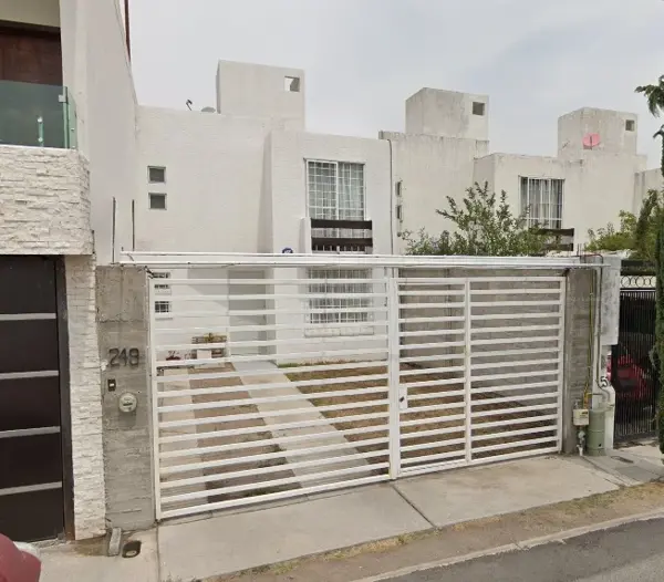 Casa en venta en Misión Candiles, Corregidora — foto 2 de 10