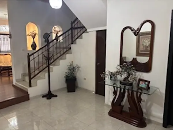 Casa en venta en Cumbres Santa Clara, Monterrey — foto 2 de 39