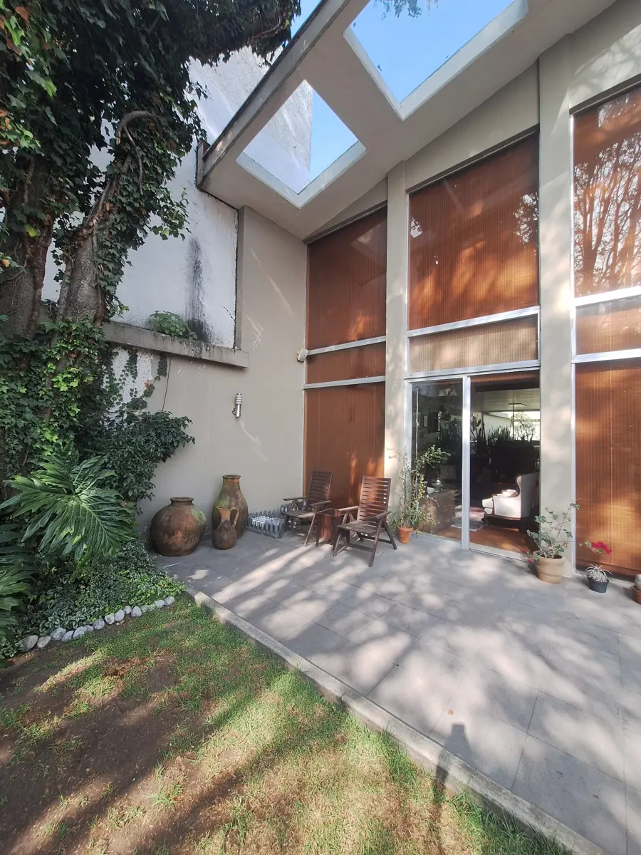 Casa en venta en Lomas de Tecamachalco Sección Bosques I y II, Huixquilucan — foto 1 de 40