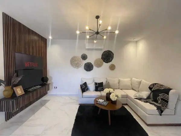 Casa en venta en Jardines Coloniales, Saltillo — foto 3 de 19