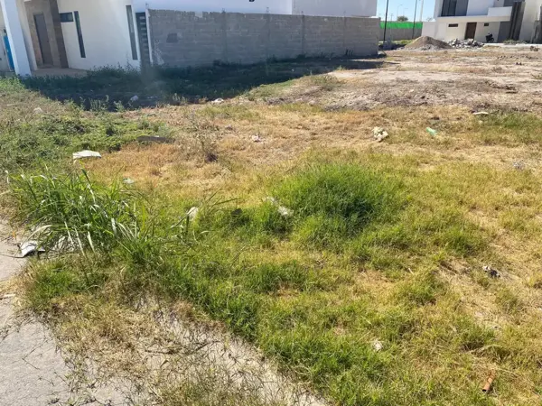 Terreno en venta en Villas del Renacimiento, Torreón — foto 3 de 17