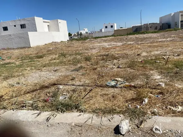 Terreno en venta en Villas del Renacimiento, Torreón — foto 2 de 17