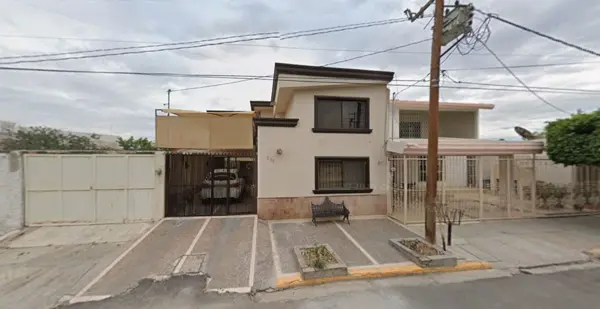 Casa en venta en El Campestre, Gómez Palacio — foto 2 de 12
