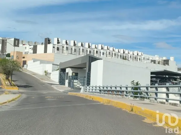 Departamento en venta en Del Parque Residencial, El Marqués — foto 2 de 11