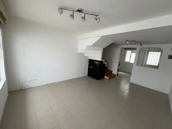 Casa en venta en San Mateo Otzacatipan, Toluca — foto 2 de 15