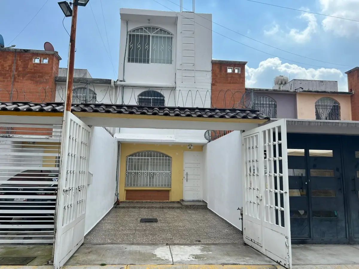 Casa en venta en San Mateo Otzacatipan, Toluca — foto 1 de 15