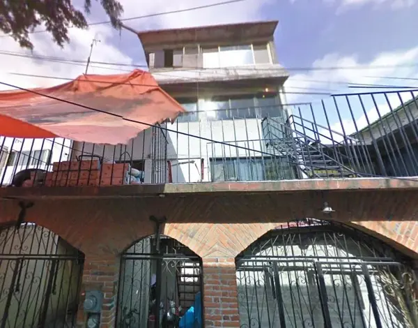 Casa en venta en Campamento 2 de Octubre, Iztacalco — foto 2 de 11