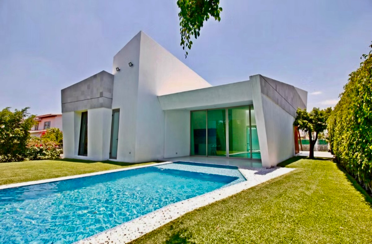 Casa en venta en Lomas de Cocoyoc, Atlatlahucan — foto 1 de 24