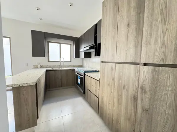 Casa en venta en Villa Romana, Torreón — foto 2 de 21